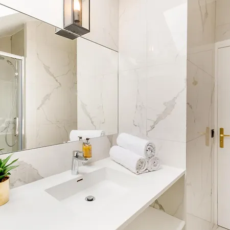 Apartment Merveil - Luxury Serviced - Royale Ii